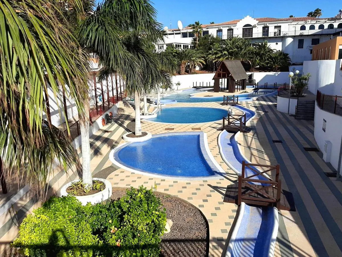 Bright And Calm Apartment With Pools, Golf Court contacts